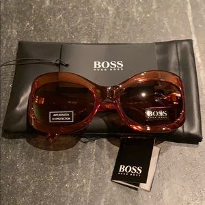 BRAND NEW w Tags Hugo Boss sunglasses